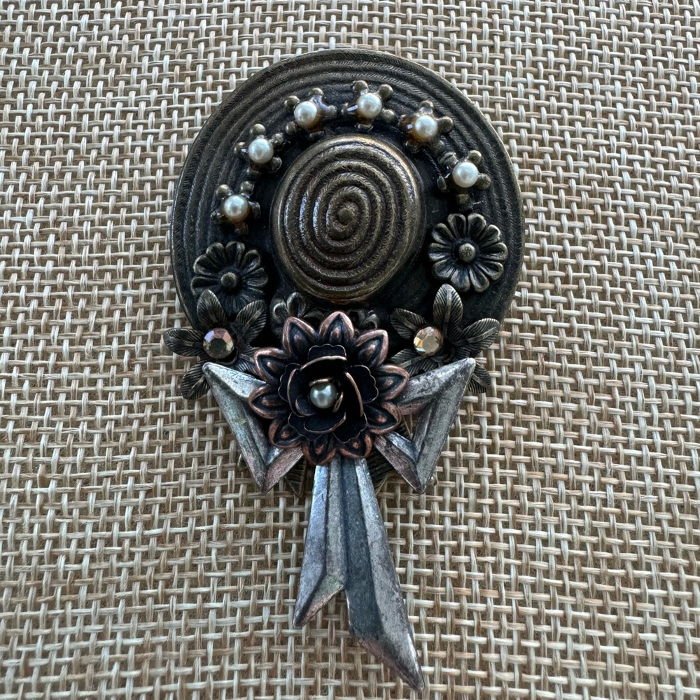 Vintage Faux Pearl and Rhinestones Metal Flower Hat Brooch